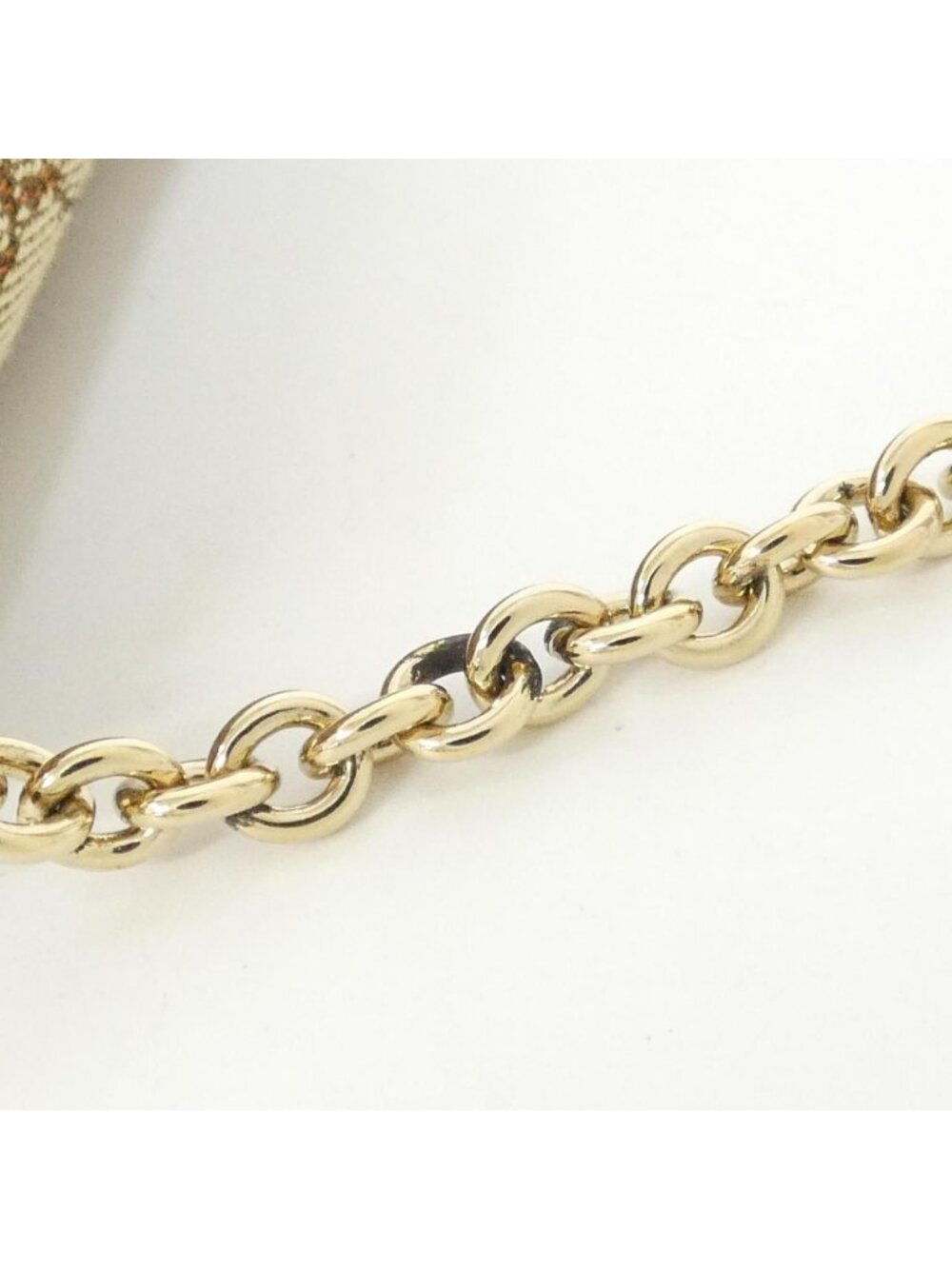 Gucci Chain Shoulder Bag Beige - Picture 8 of 9